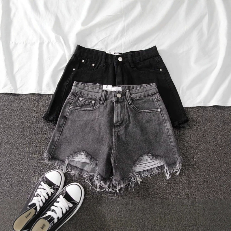 High-Waisted Gray Denim Shorts for Women, Summer 2026 New Korean Style, Loose Ripped Chic Hot Pants, Wide-Leg Ultra-Short Pants