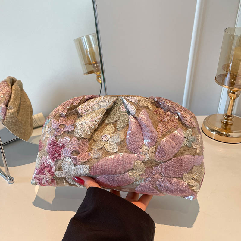 Bolsas de mano de moda bordadas de alto valor 2026 verano nuevas bolsas de moda bolsas de nicho bolsas de diseño bolsas de mujer