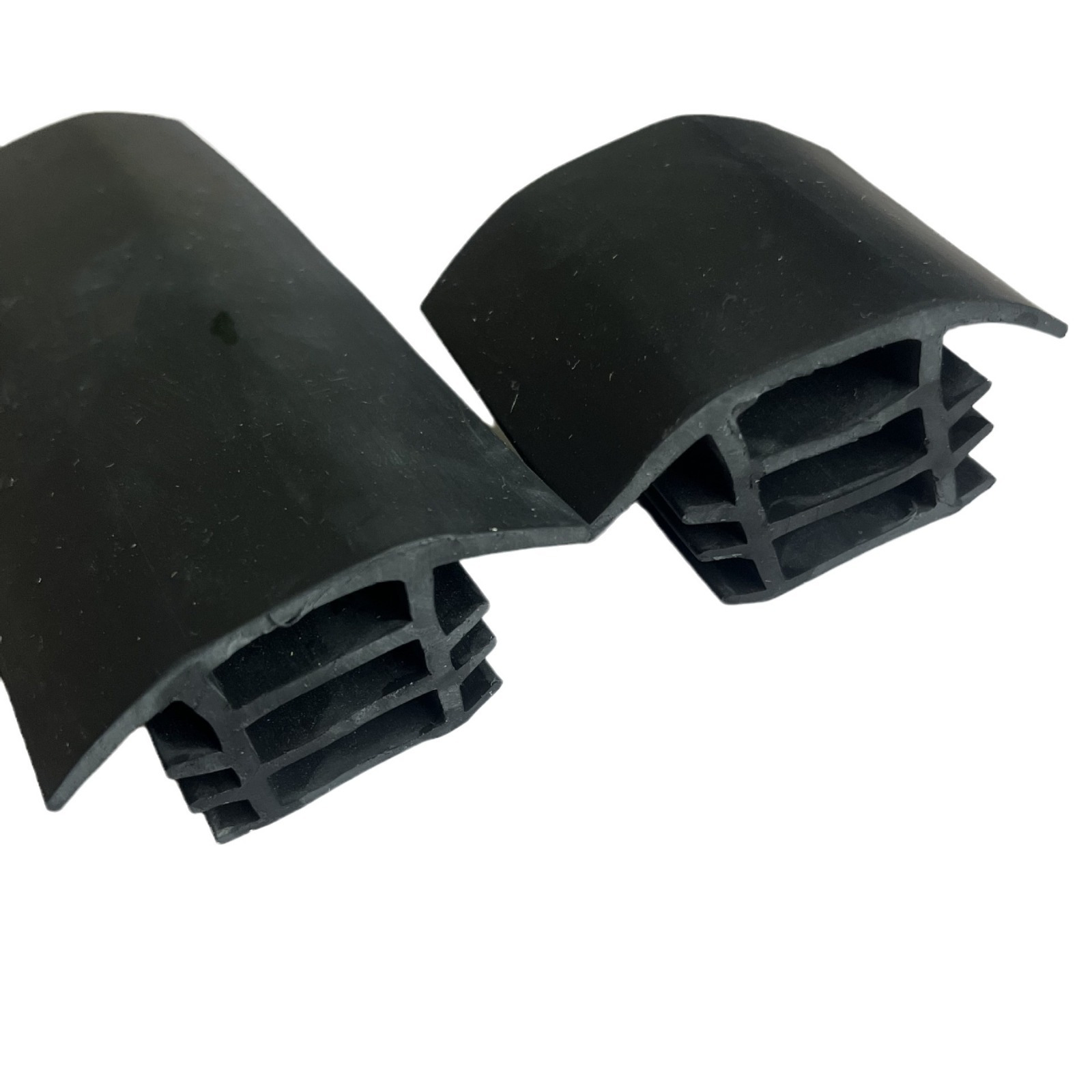 供应钢结构密封条简易房T型填缝胶条光伏板支架橡胶条