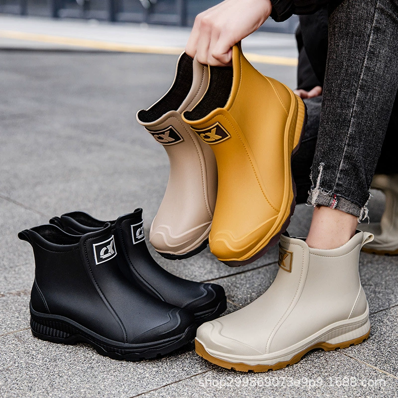 Дождевая обувь мужская короткая модная дождевая сапога нескользящая водонепроницаемая износостойкая корейская версия наружной рыбалки водяная обувь резиновая обувь для кухни обувь на вынос