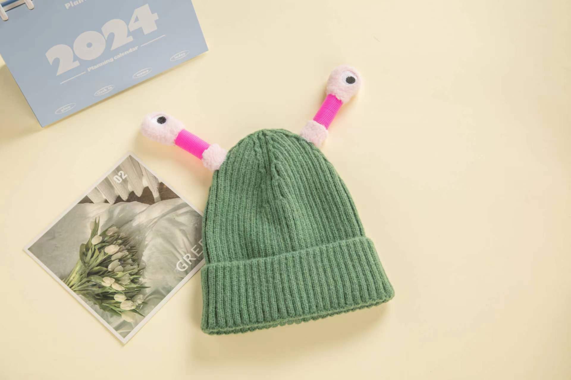 Tentáculo de dibujos animados luminoso pequeño monstruo sombrero de lana hembra Otoño e Invierno divertido padre-hijo cálido sombrero de punto