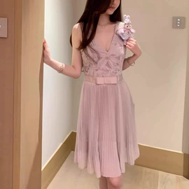 时尚休闲套装;连衣裙;女式针织衫