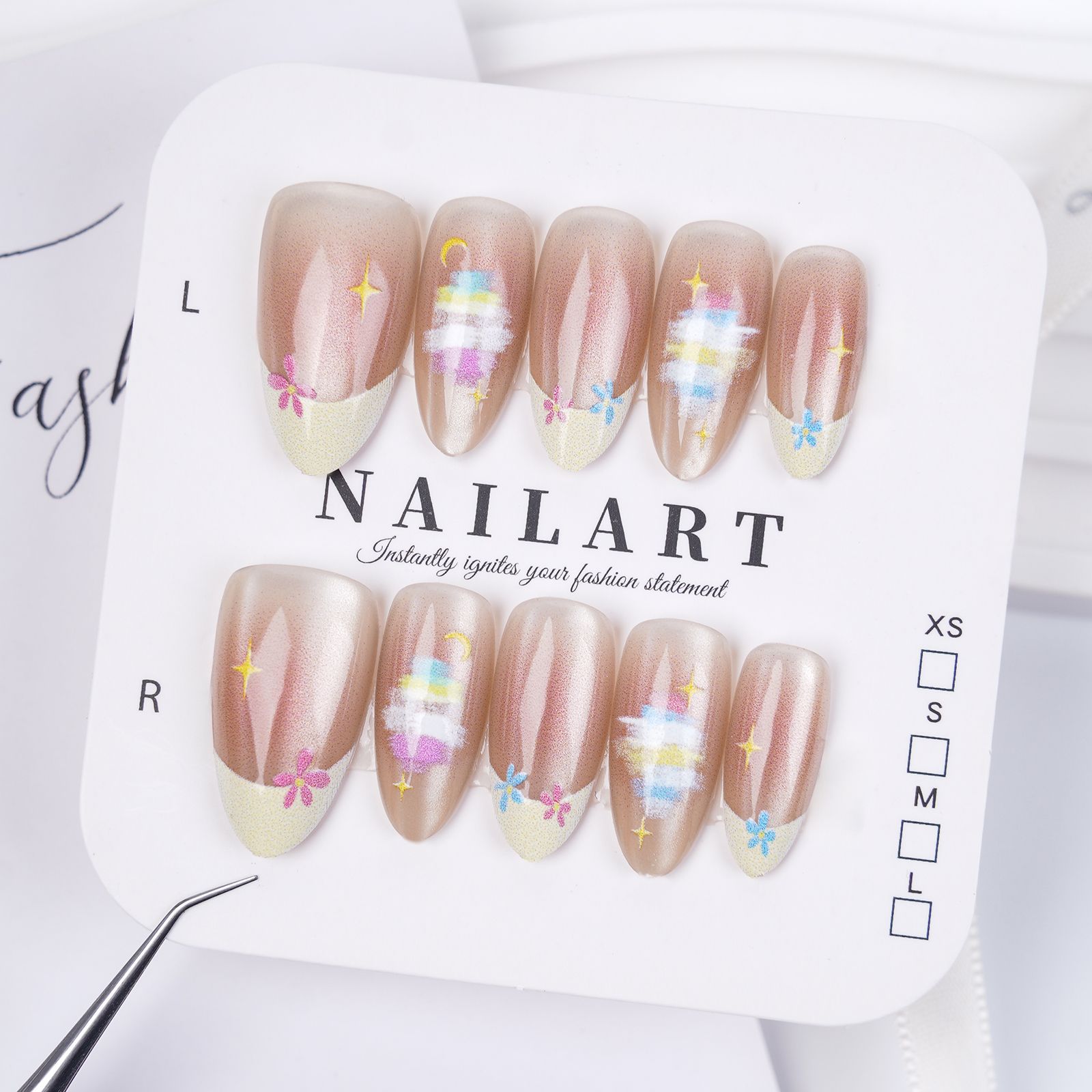 10 piezas decodificadas en línea estilo rojo temperamento alto poco fragante estilo francés in se siente la atmósfera blanca de las uñas hechas a mano