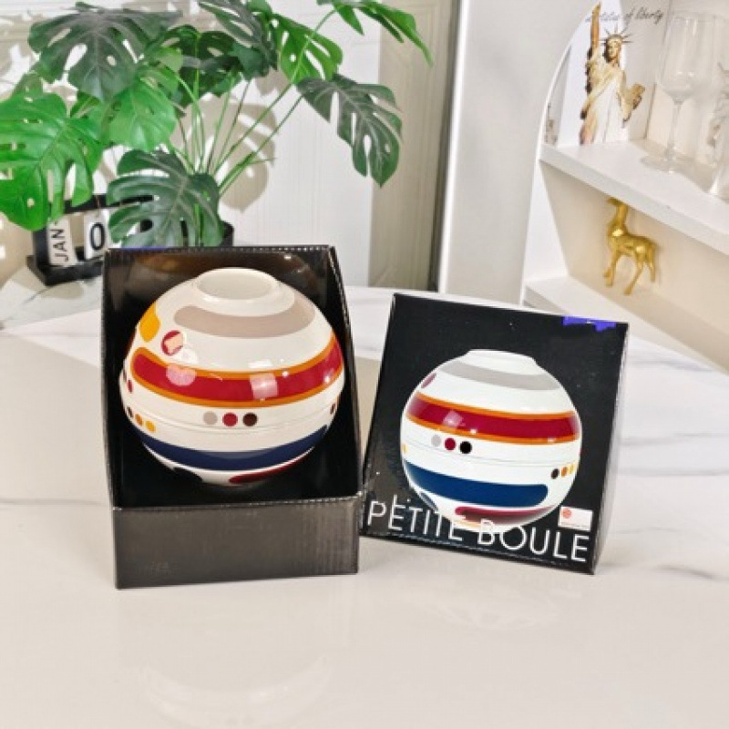 欧式创意球形骨瓷餐球无件套碟子平盘上盘菜西餐具礼盒软装摆件