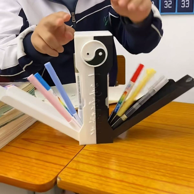 Студент установил коробку меча Qiankun