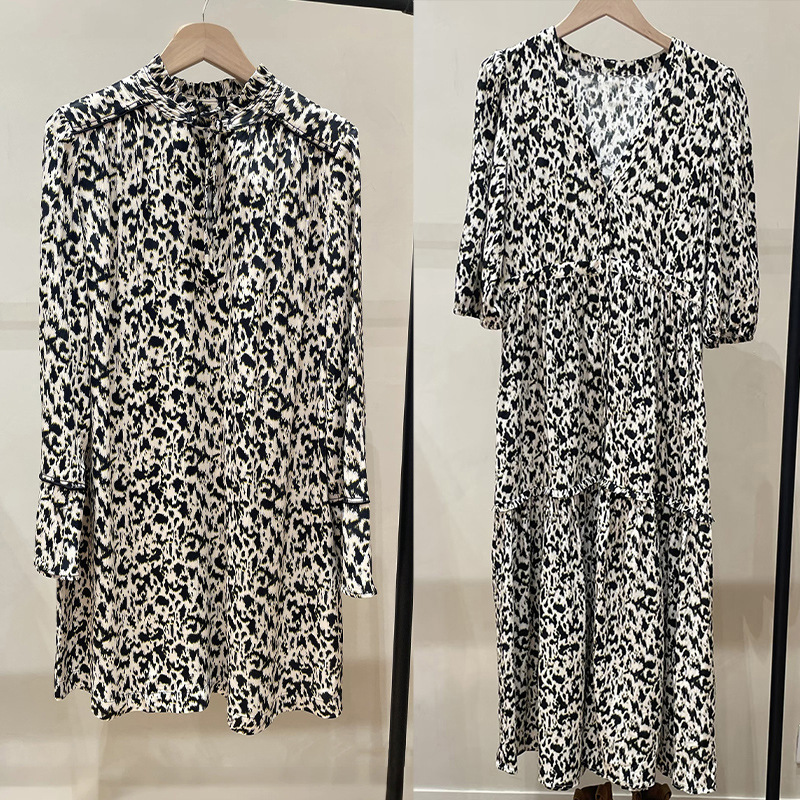 French-Style Niche 2026 Spring/Summer Elegant Draped Color-Block Printed V-Neck Single-Breasted Commuter Long Dress 26118