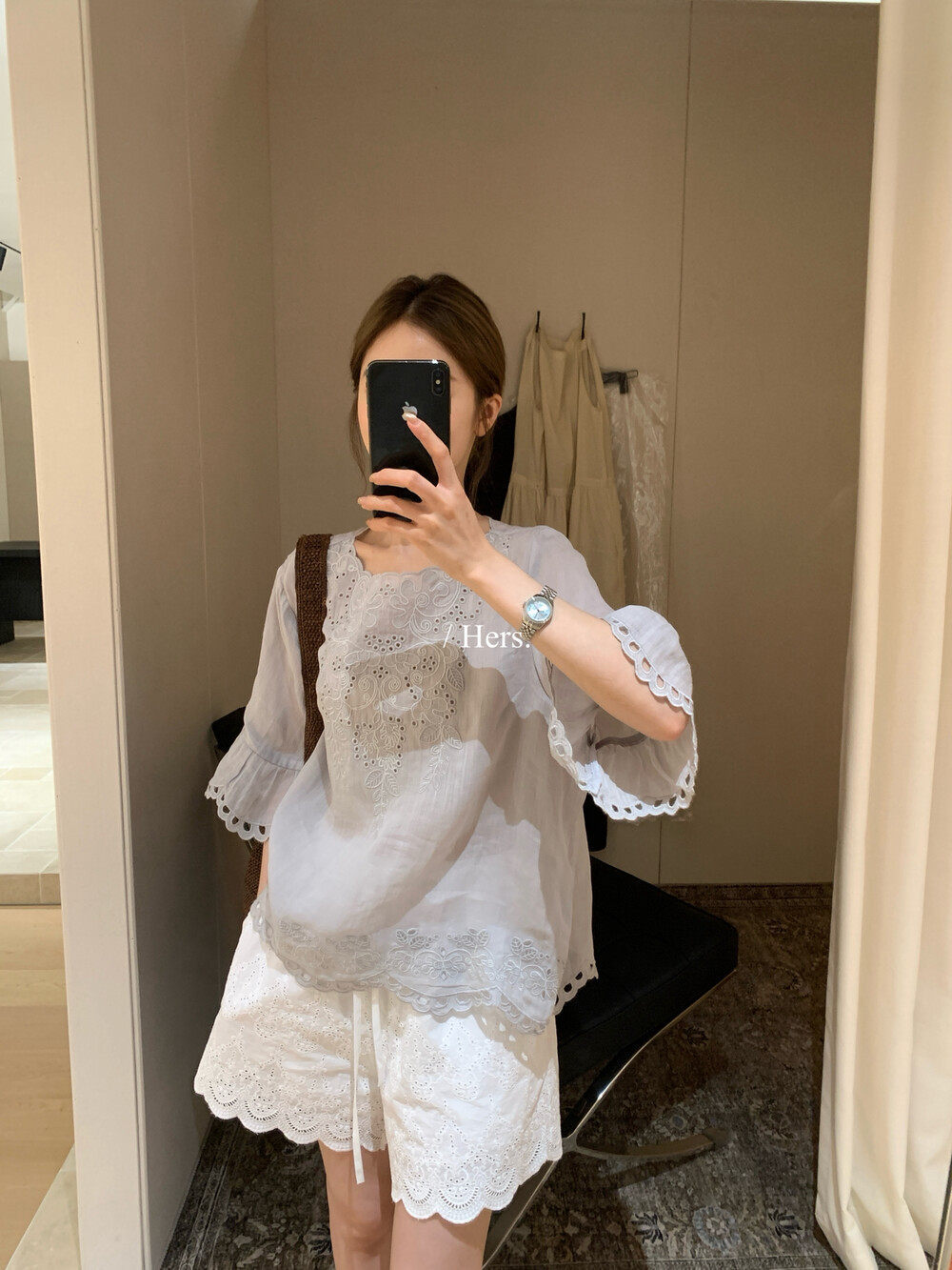 Áo sơ mi tay ngắn nữ ren hở lưng phong cách Pháp — Xanh da trờicolor, màu mơ chi tiết 6