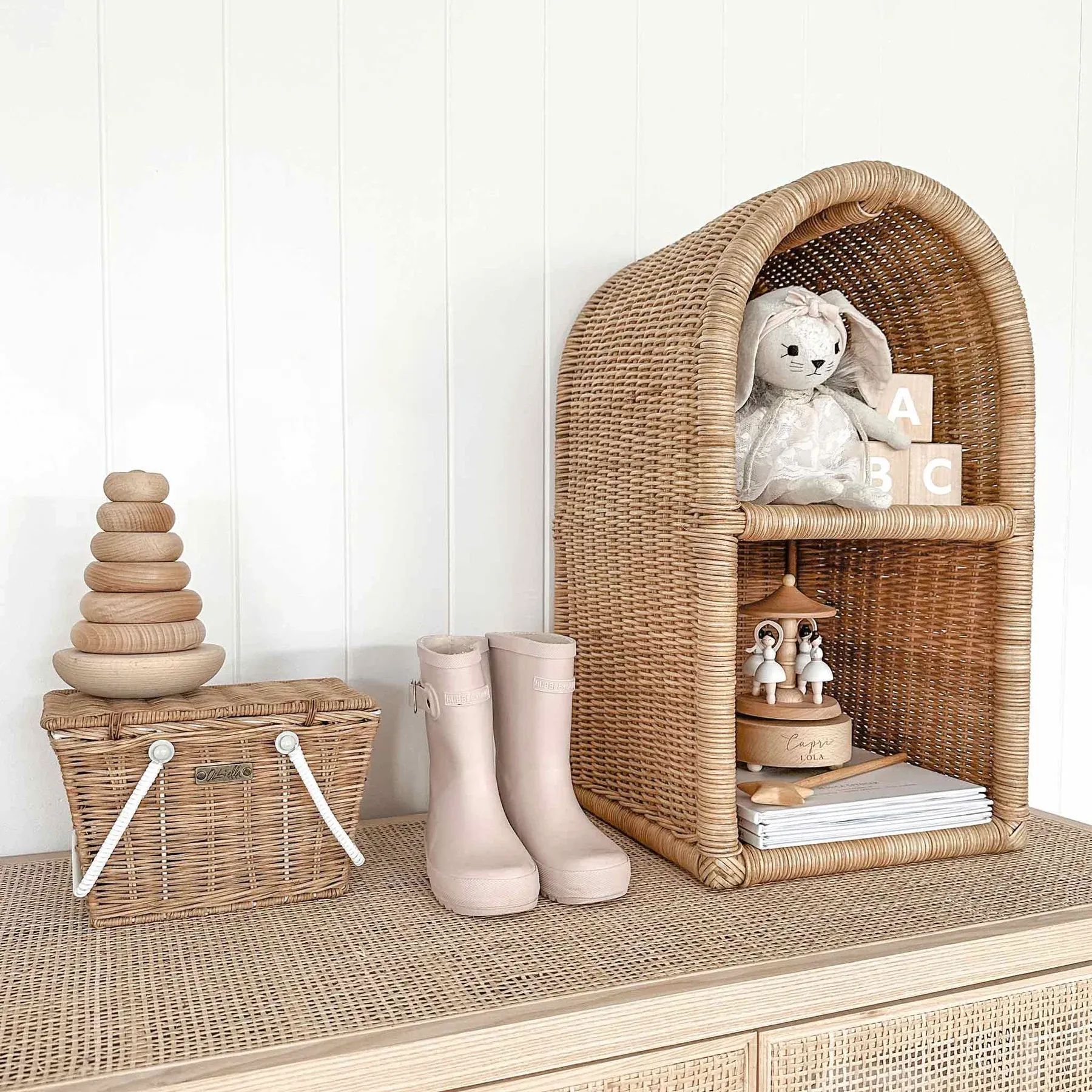 Estantes laminados tejidos de caña estantes de tres capas estantes de pared estantes de sala de estar dormitorio baño decoración del hogar estantes de almacenamiento