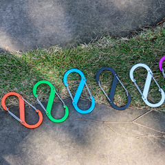 S-type climbing buckle 8-word buckle backpack quick-hang aluminum outdoor camping multi-functional hook keychain in multiple colors