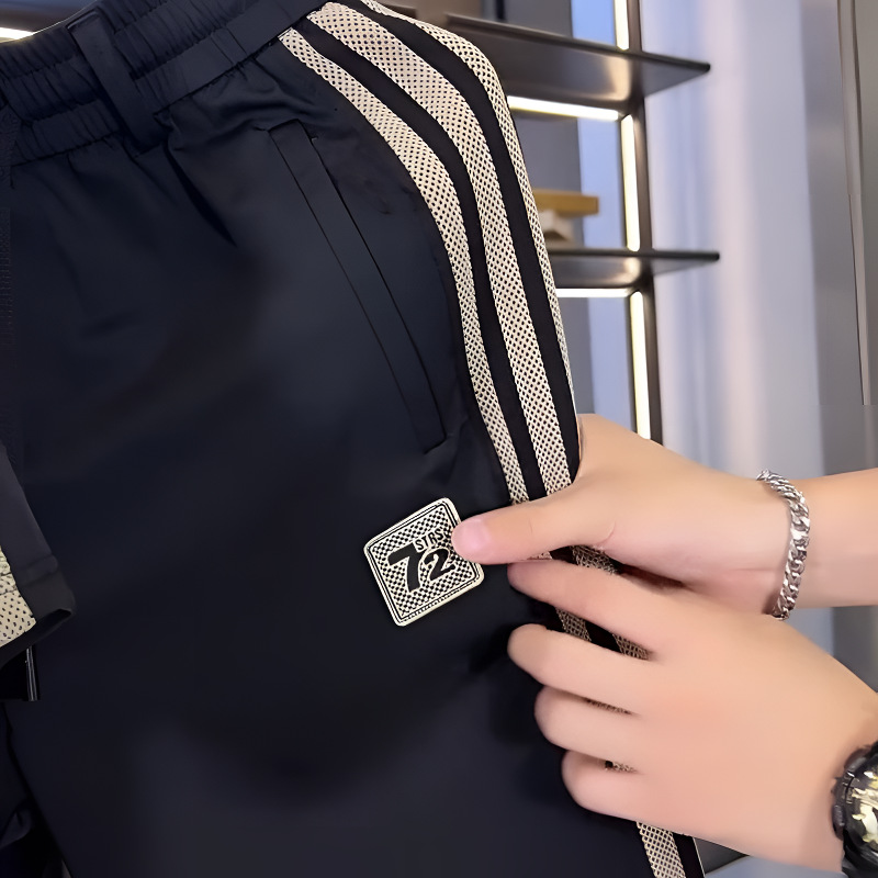 Sommerliches zweiteiliges Set aus Eisseide für Herren, lässiger Sportanzug, Kurzarm, trendiger und vielseitiger Anzug mit Shorts_voghion.com