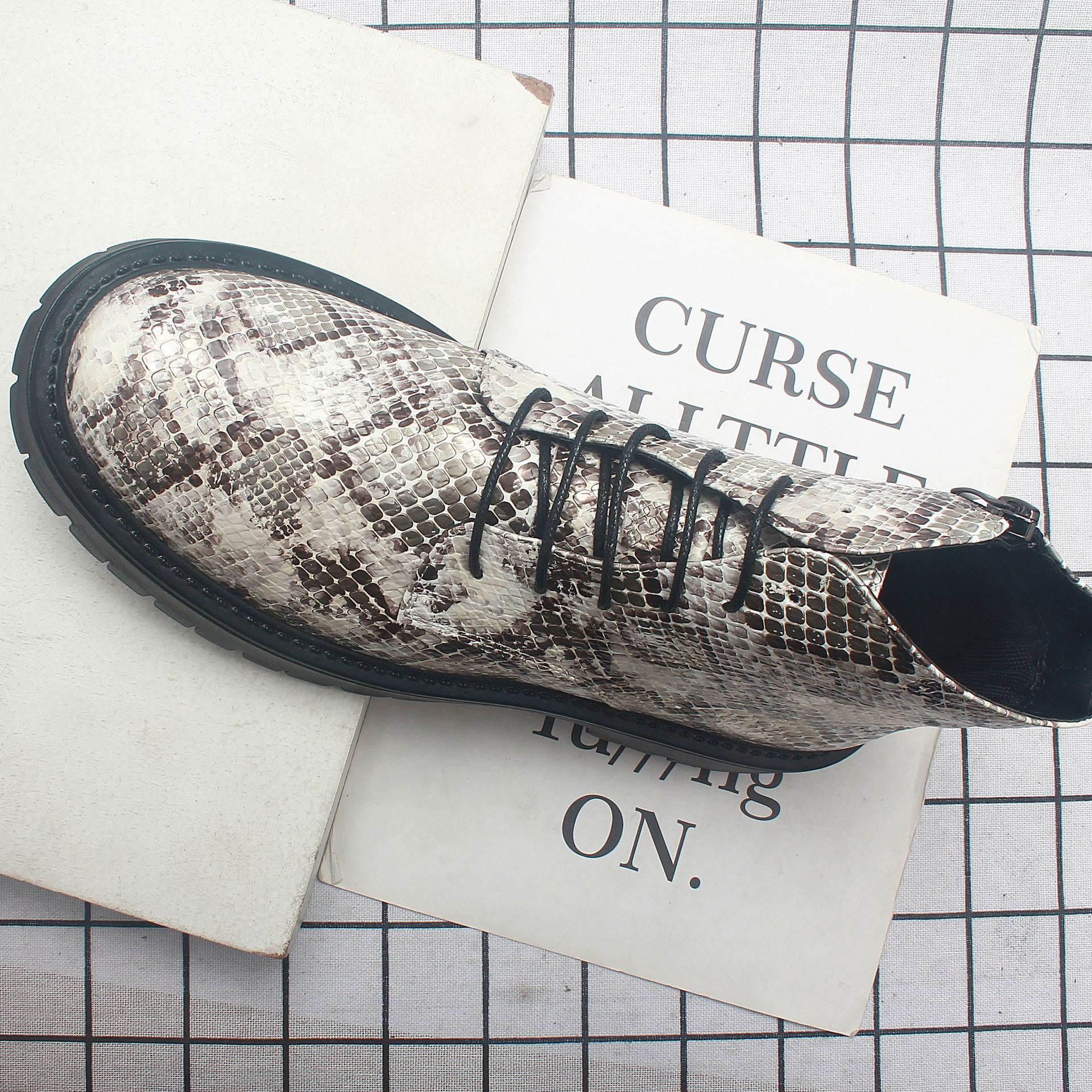 ��ó���ƤЬ��ʿӢ�׷���ɫ�񻨲��������������Ь�ͰﳱЬ1233