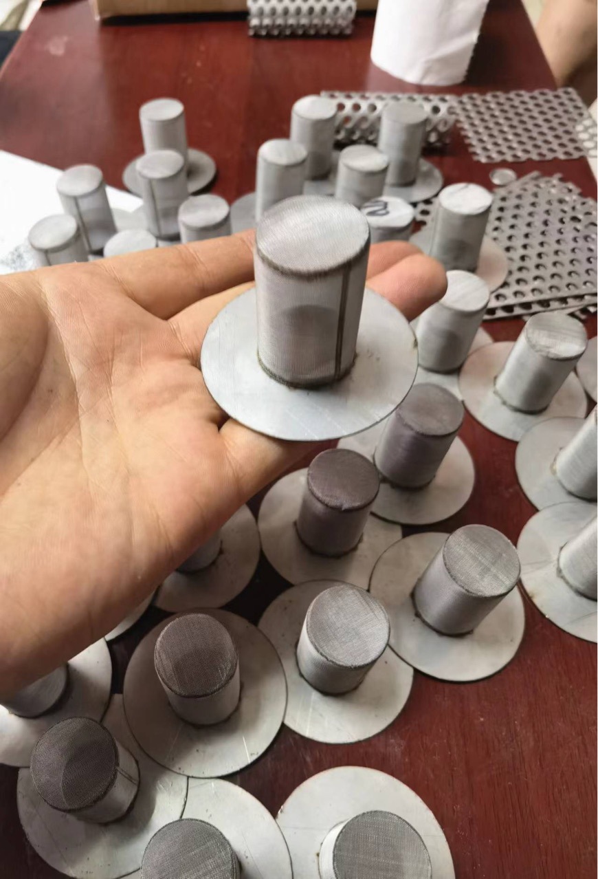 304 Stainless steel filter 304 Metal Small Filter cartridge Cylinder Dust Filter cartridge weave Nets