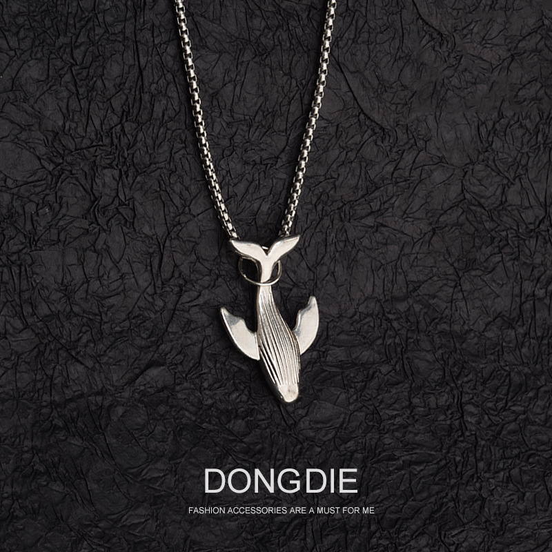 New Whale Falling Necklace All Things for Men All-match High-end Sense Long Whale Tide Women Elegant Niche Fur Student Clothes Chain