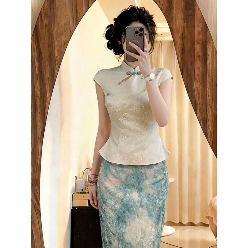 New Chinese-Style Women's Clothing: Beige Cheongsam Top and Mamian Skirt Set, Summer 26, High-End Feel, Suitable for Daily Wear, Improved Hanfu New Chinese-Style Women's Clothing: Beige Cheongsam Top and Mamian Skirt Set, Summer 26, High-End Feel, Suitable for Daily Wear, Improved Hanfu