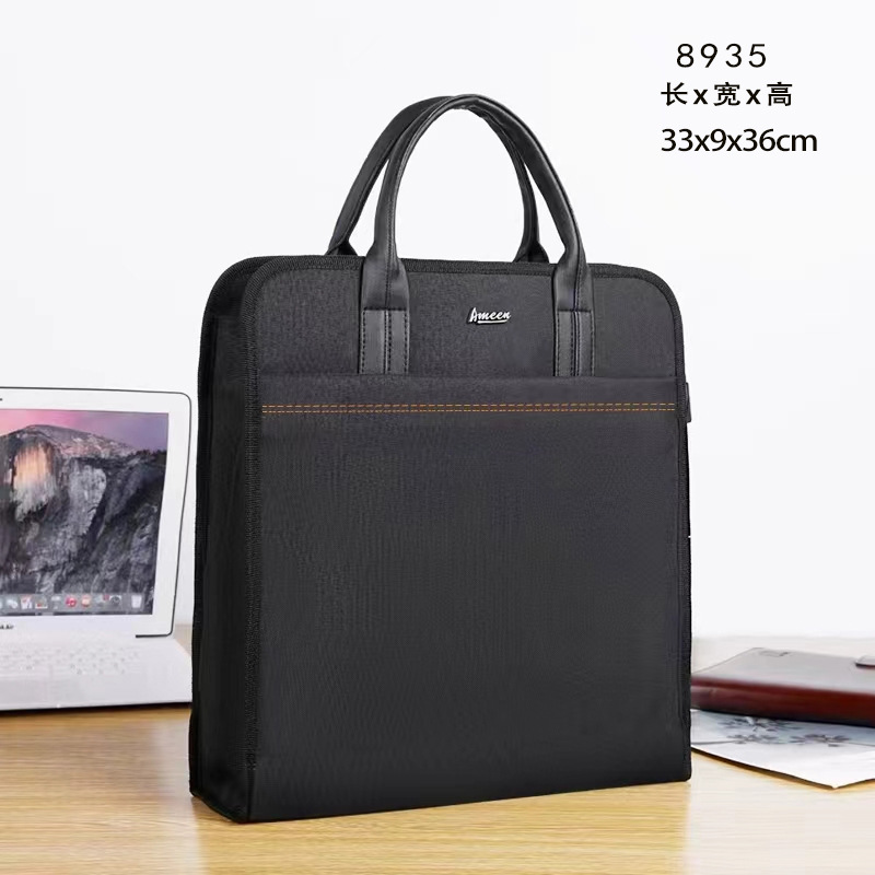 8935 black