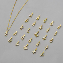 S925纯银你的名字26个英文字母吊坠可爱迷你DIY搭配锁骨链女跨境