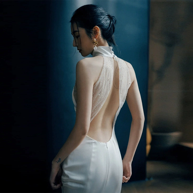 Сексуальная спинки свет свадебное платье легкие роскошные невесты свадьбы рыбий хвост утреннее платье белое простое атласное платье белого цвета