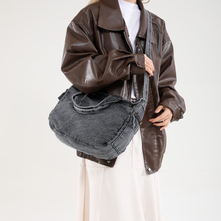 Explosiva transfronteriza