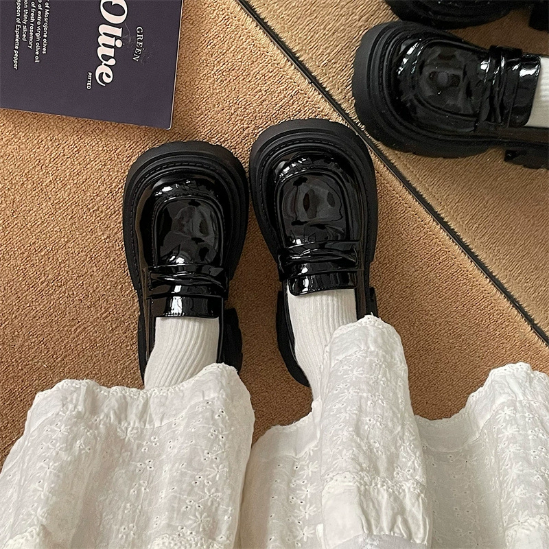 Туфли Lefu обувь женская 2025 новая взрывная обувь увеличена женская обувь Британская обувь маленькая кожаная обувь женская черная одиночная обувь