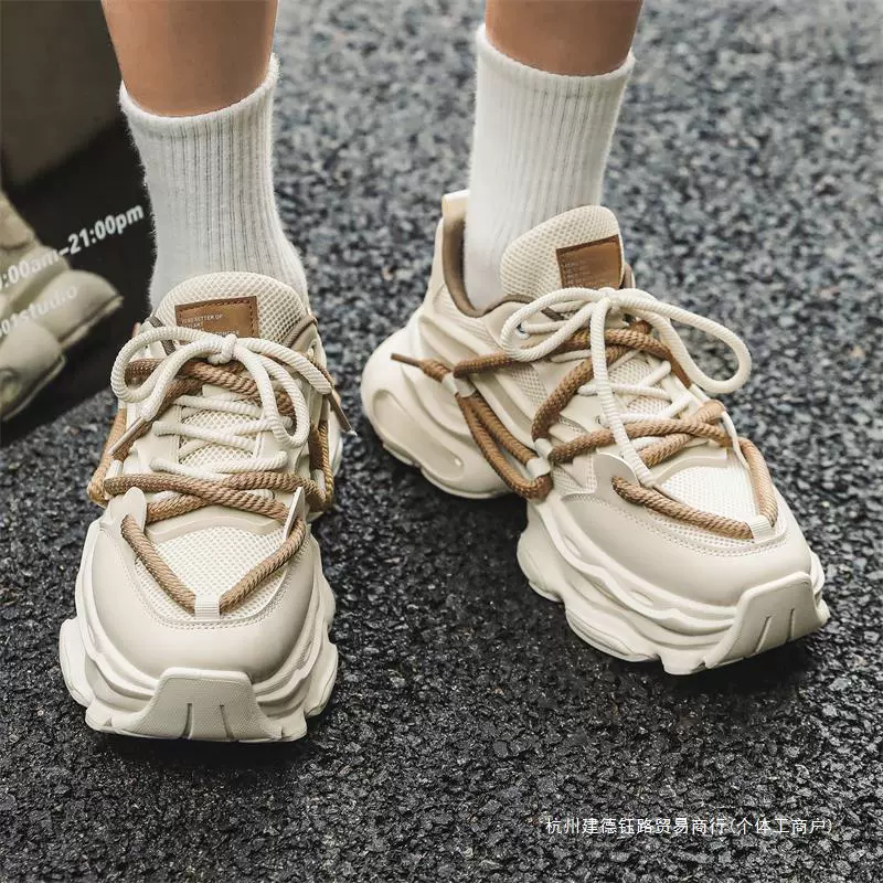Новые популярные мужские туфли 2024 года, модные спортивные ретро-«dad shoes», мужские трендовые обувь на толстой подошве для увеличения роста, дышащая сетка