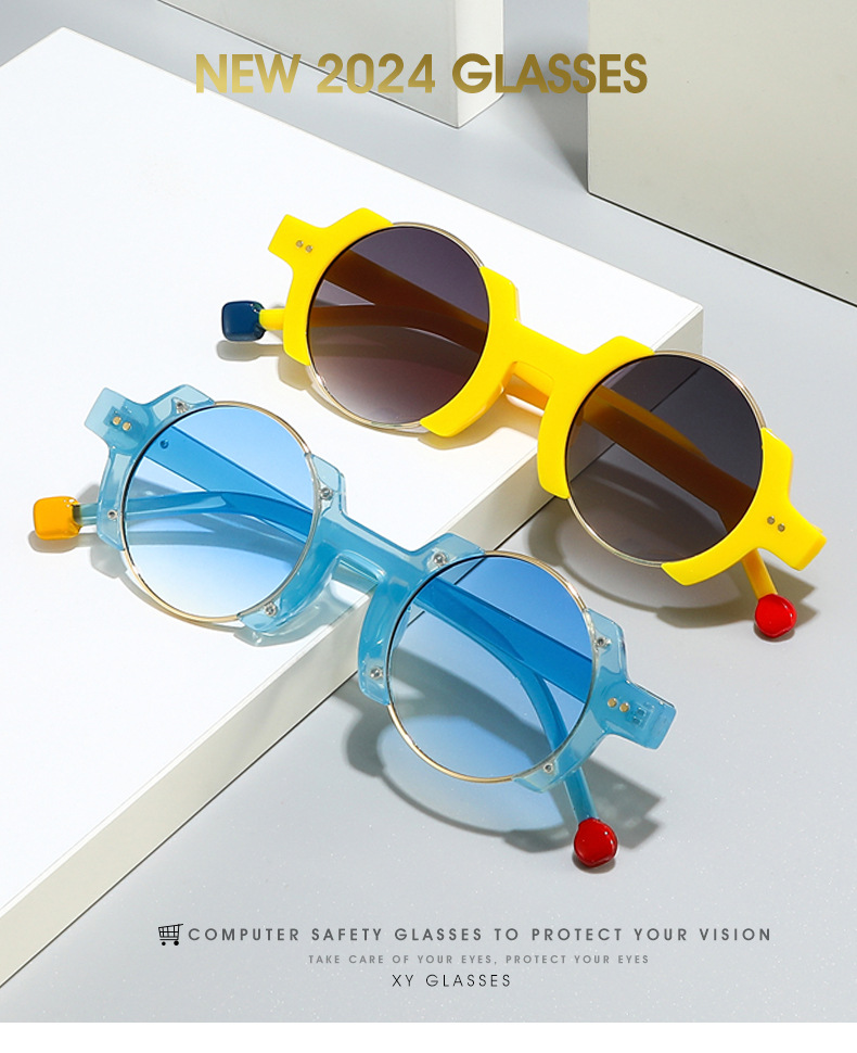 65g Weight Full Frame Glasses Structure Sunglasses Classification PC, UV400 Protection Lens Material Round Frame Glasses Style Outdoor, Travel Occasion Solid Color Pattern All Seasons Season Unisex Gender Hip-Hop, Streetwear Style Grey, Black Color Hip-Hop Streetwear Solid Color PC UV400 Protection Round Frame Full Frame Women's Sunglasses 无
