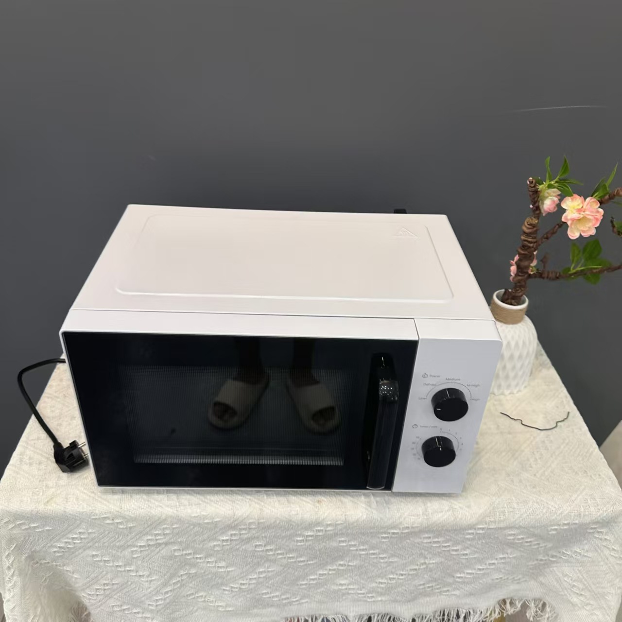 Cross-border English European Household Intelligent Multifunctional 20L Microwave Baking Oven 360 Turntable Heating