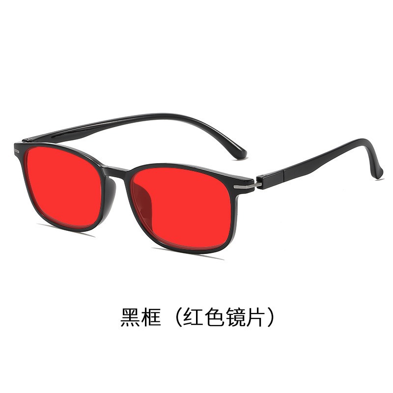 Black frame (red lens)