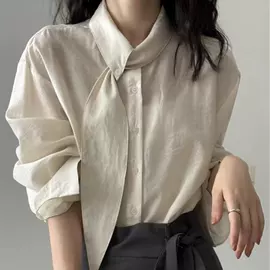 毛衣;连衣裙;女式衬衫