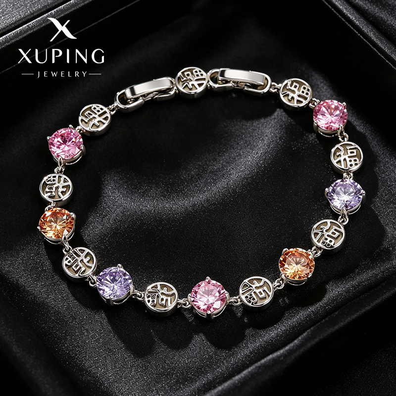 Xuping colección de lujo ligero estilo Fu-tipo empalme pulsera incrustado geométrico circular zircon hebilla temperamento joyería