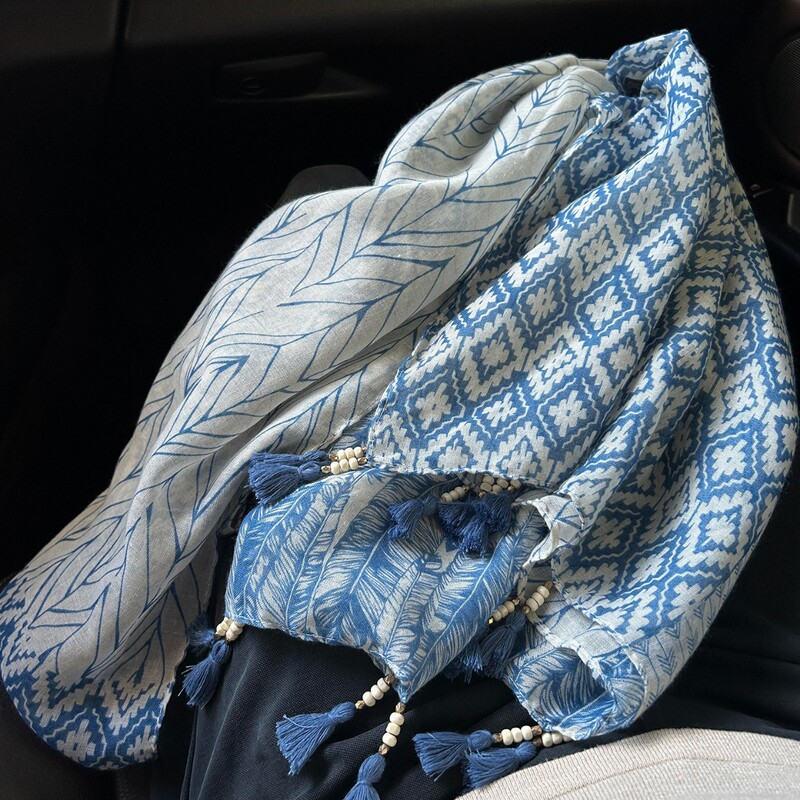 Ethnic-style blue silk scarf for women, bohemian versatile shawl, dual-use for seaside travel and photography, sun protection gauze scarf wholesale Ethnic-style blue silk scarf for women, bohemian versatile shawl, dual-use for seaside travel and photography, sun protection gauze scarf wholesale
