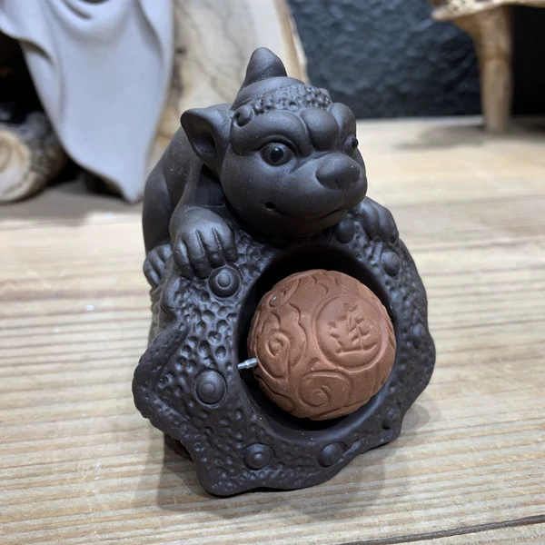 Purple clay tea pet golden toad Ruyi lotus seeds