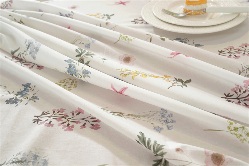 Cotton Printed Green Floral Tassel Tablecloth For Dining Table_voghion.com