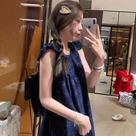 蓝色格纹飞飞袖吊带连衣裙女夏奶系甜美短款娃娃裙小个子无袖背心