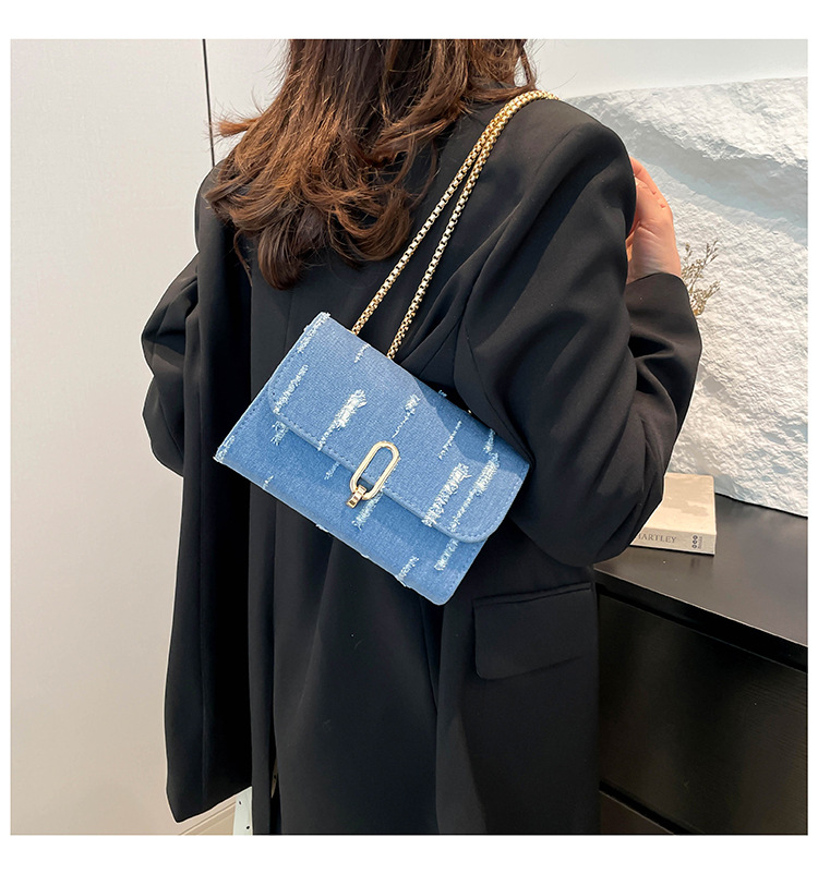 Lock clasp Closure Type Women's Small Cloth Solid Color Classic Style Chain Square Lock Clasp Shoulder Bag