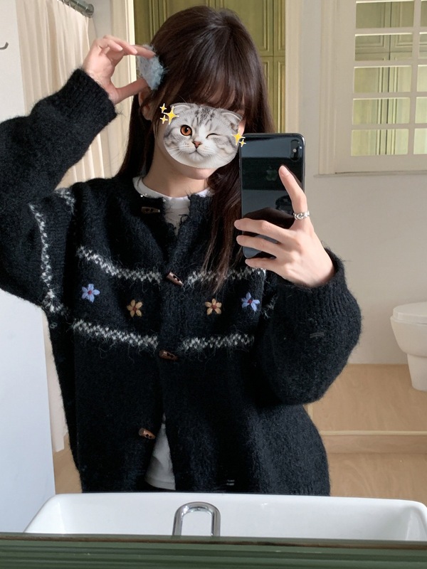2025春秋新款提花刺绣复古牛角扣优质毛衣女百搭减龄针织开衫外套|undefined