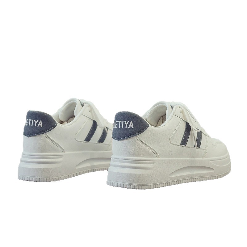 Zapatos casuales deportivos universales primavera y otoño 2025 nuevos zapatos de plancha de moda retrógrados cómodos zapatos blancos para mujeres