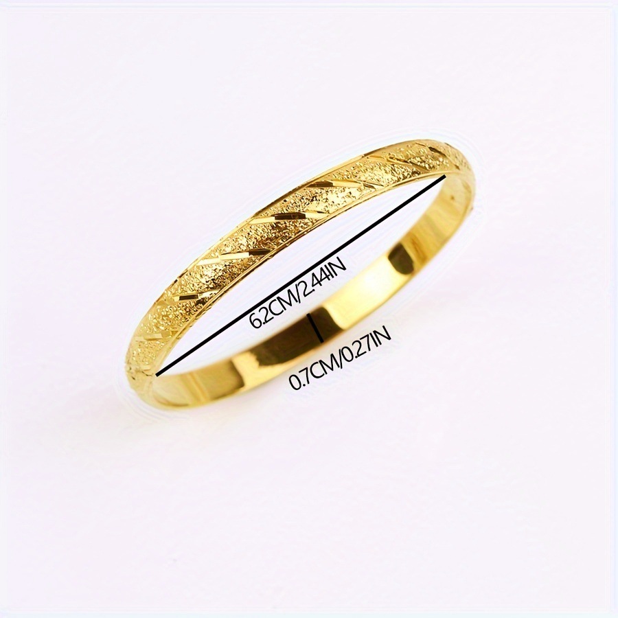 Vacuum Plating 18K Real Gold Plated Solid Color Copper Simple Style Copper Bangle display picture 4
