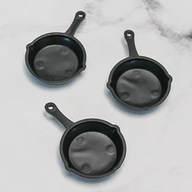 食物工艺品;塑料工艺品;餐厨具玩具