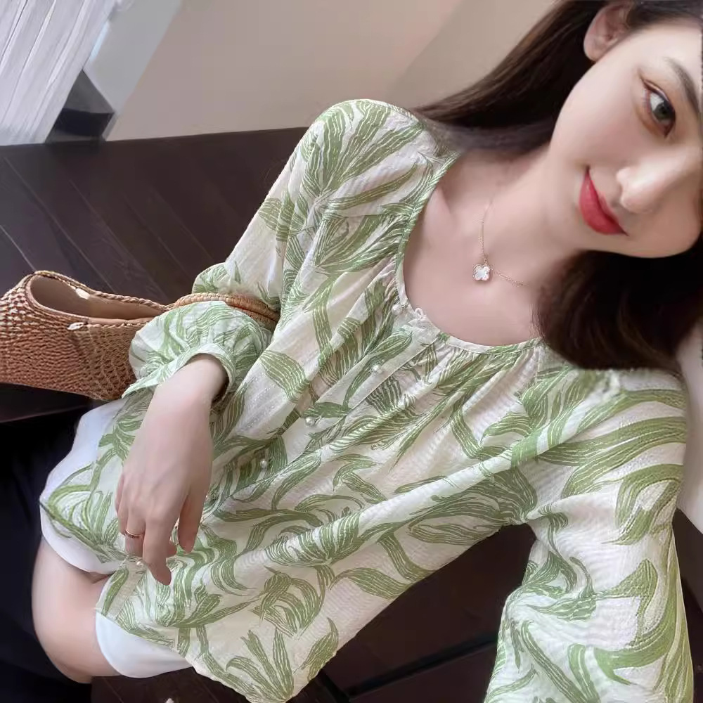 AMR UU 신선한 녹색과 흰색 높은 수준의 감각 느슨한 랜턴 슬리브 인쇄 썬 스크린 셔츠 봄 및 여름 새