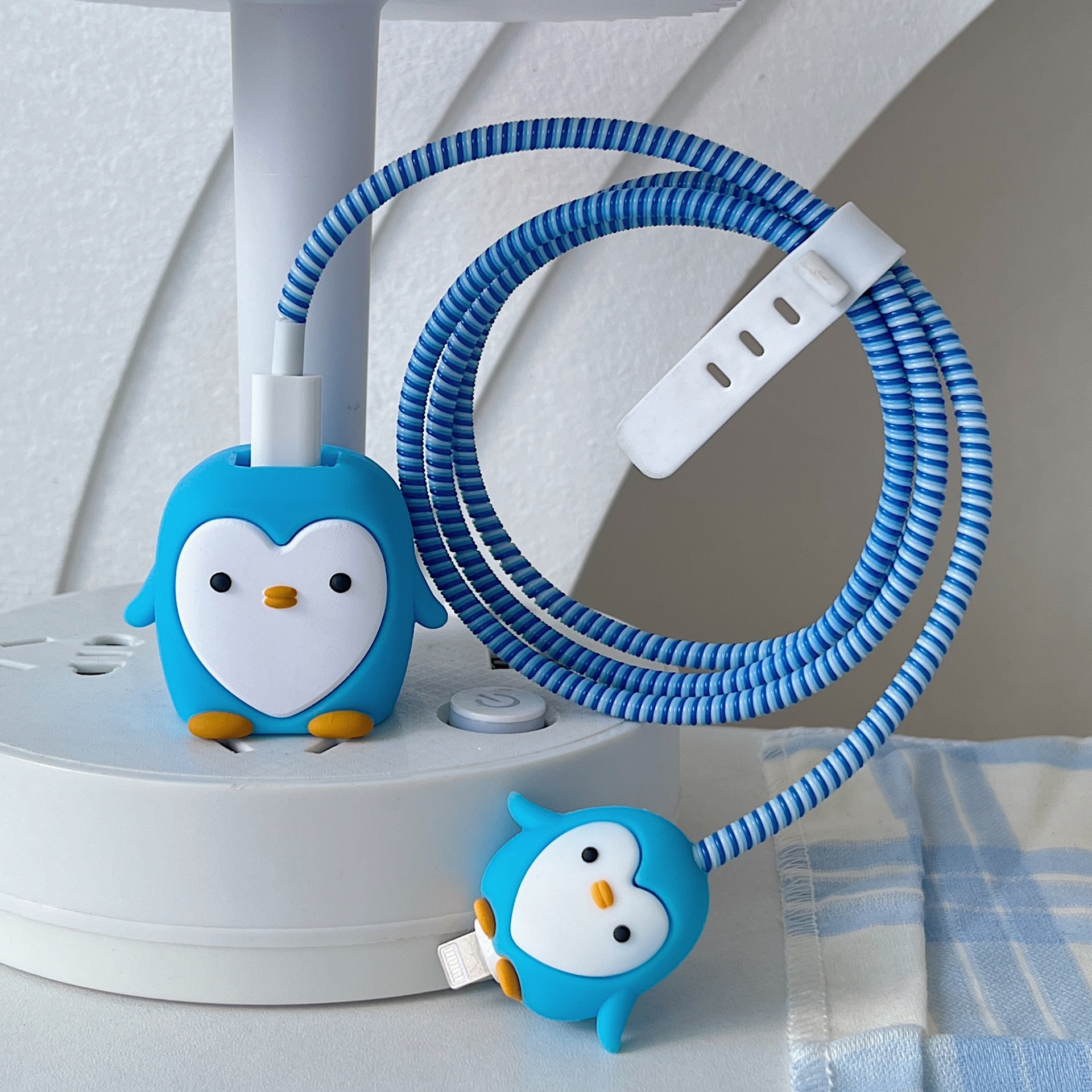 펭귄블루 (4개세트) 크고 작은 헤드 + 1.4m 와이어로프 + 실리콘 타이