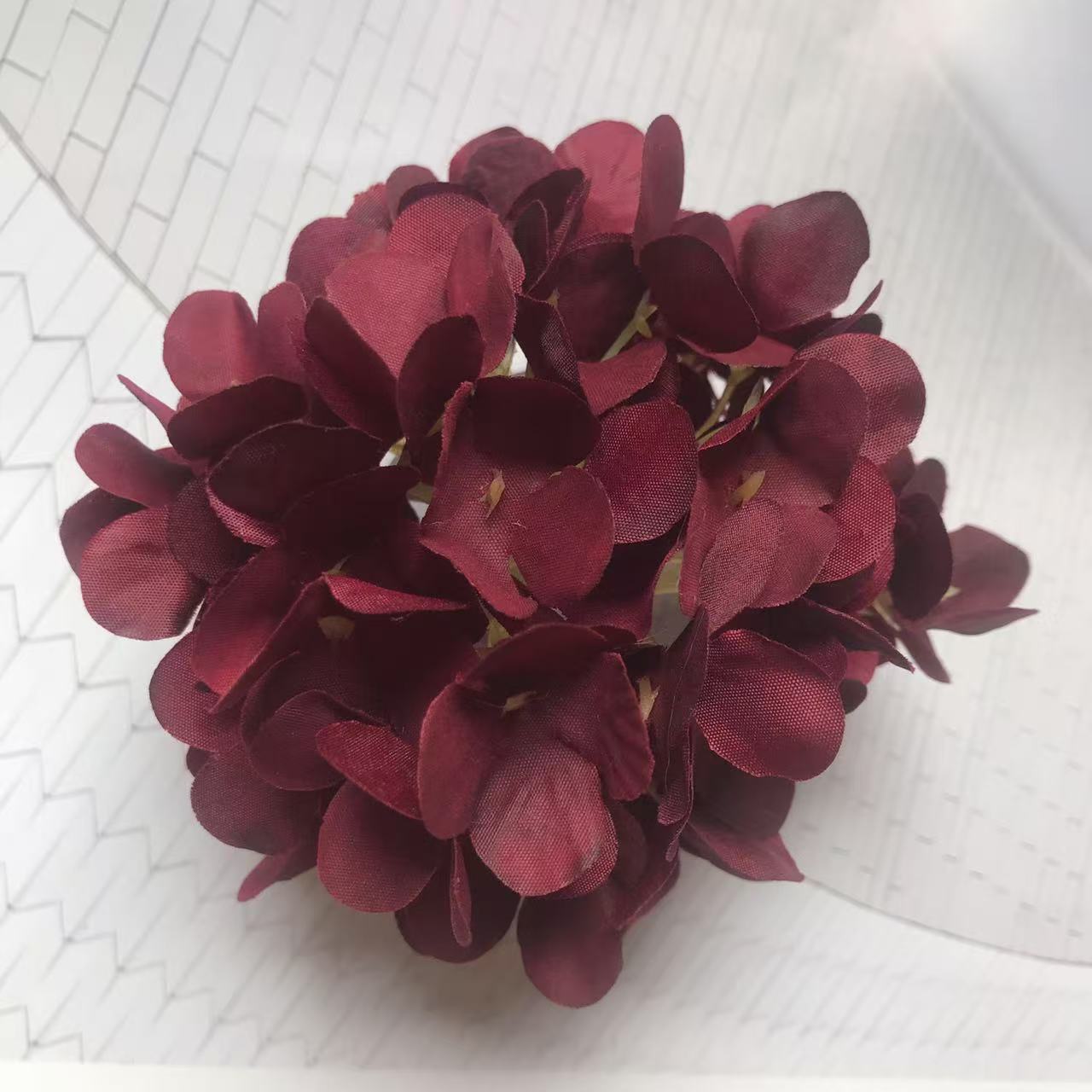 버건디 (직경 약 10cm, 높이 약 7cm)