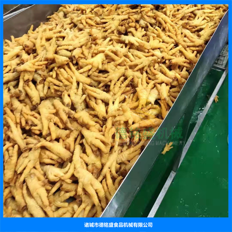 烧柴油的鸡爪带出料油炸机 鸡翅方形油炸锅 分组控温鸡爪油炸锅