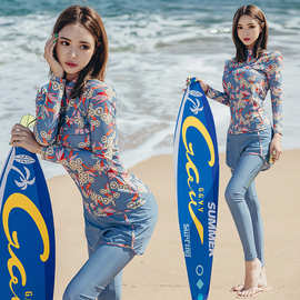 韩国潜水服女新款时尚分体长袖泳衣防晒保守显瘦修身度假冲浪泳装