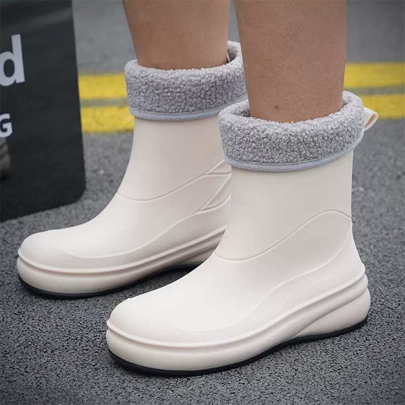 雨鞋女加厚新款pvc时尚款外穿鞋店女雨靴中筒防滑水鞋防水胶鞋