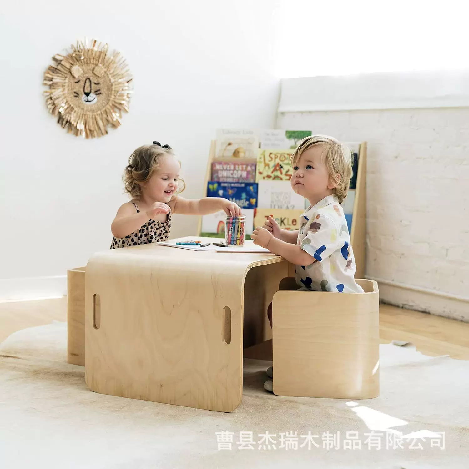 跨境木质儿童学习桌实木家居幼儿园小型学习桌椅绘画玩具游戏桌