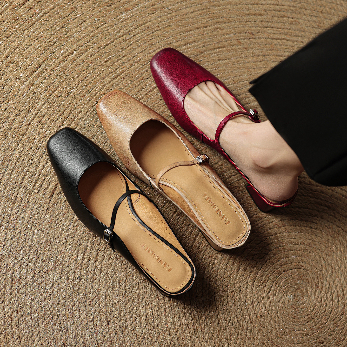 Sandal nữ quai ngang mũi vuông gót 4.5 cm da bò bít mũi hở gót — đen