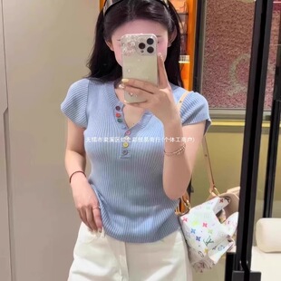 �{ɫV�I��ɫ�~����ᘿ���Ů6�ļ����������ؽ^���·�ɫ���z�е���