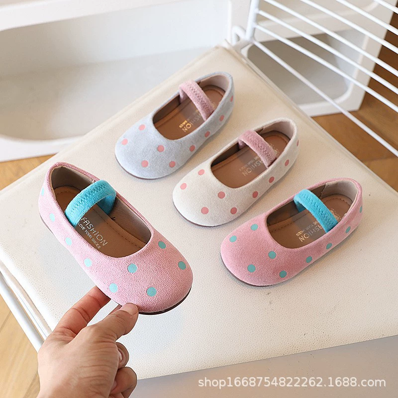 2025 Весна-Осень Новые Детские Туфли для Девочек в Горошек Маленькие Кожаные Туфли Корейский Стиль Детские Эластичные Туфли-Принцессы Обувь для Малышек