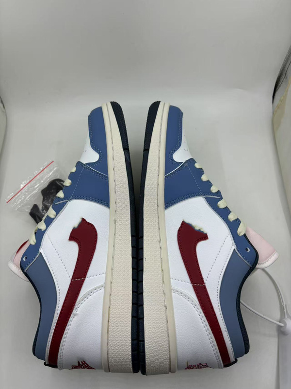 新しいAJ1シービークルブルーバイロウスニーカー、カジュアルでファッショナブルな中学生靴、ネットセレブと同じスタイル、トレンドスポット卸売|undefined