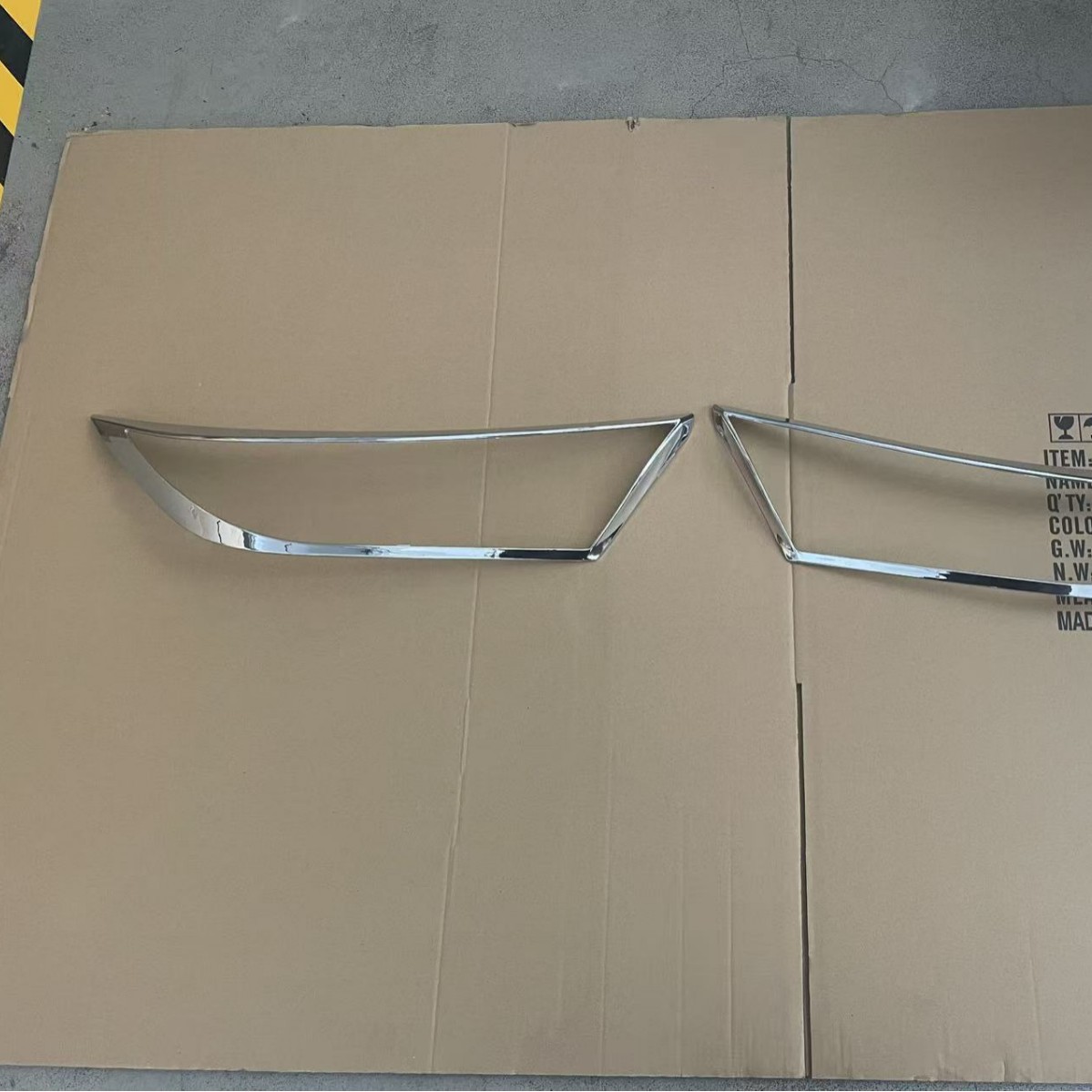 Marco de luz delantera para Toyota RAV4 modelo 2022, modificación exterior del coche, cubierta de luz delantera RAV4, precio al por mayor